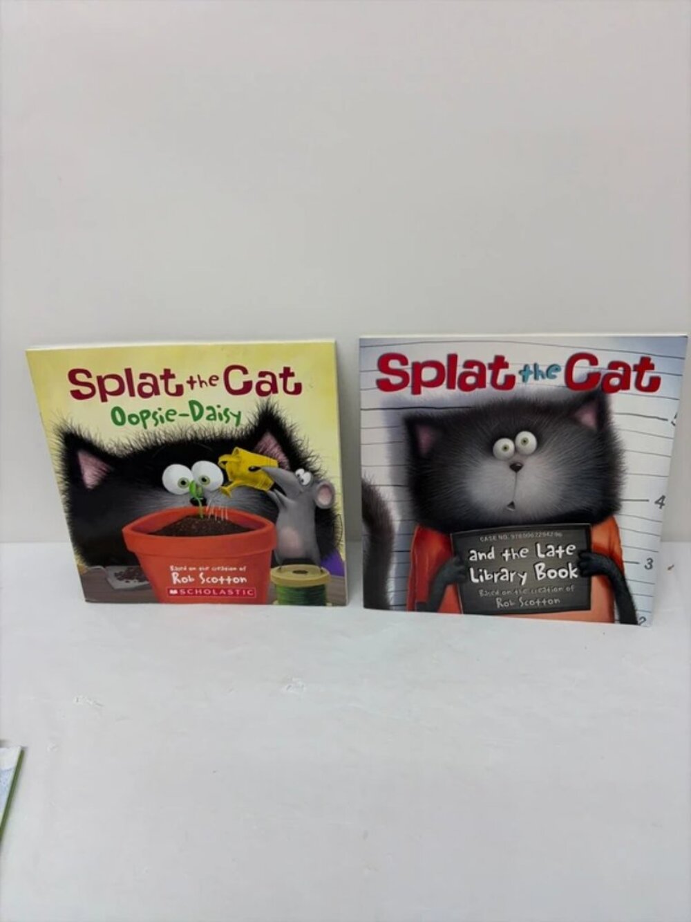 Splat the cat book lot of 2